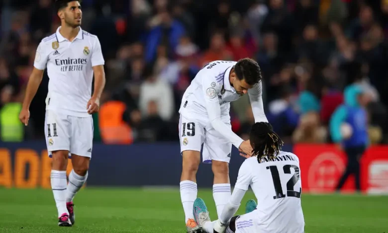 موقف ريال مدريد من عروض كامافينجا وسيبايوس – كل الكورة