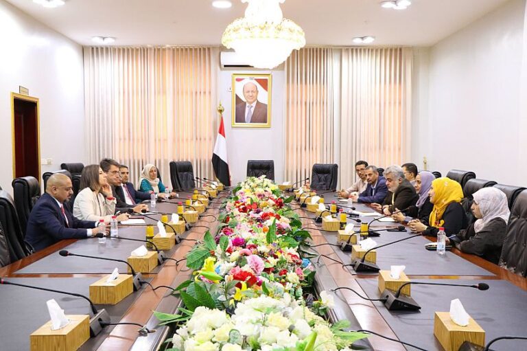 نائب وزير التخطيط يبحث مع مسؤول في البنك الدولي اوجه التعاون المشترك