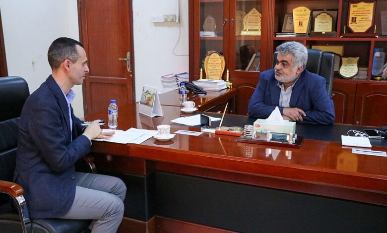 نائب وزير التخطيط يبحث مع مستشار أممي جهود دعم عملية التنمية