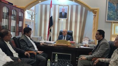 وزير الإدارة المحلية يناقش اوضاع احتياجات محافظة المهرة
