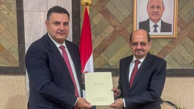 وزير الخارجية يتسلّم نسخة من أوراق اعتماد السفير الجورجي