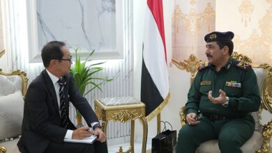 وزير الداخلية يبحث مع السفير الياباني تعزيز التعاون المشترك ودعم القطاع الأمني
