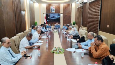 وزير الصحة يترأس اجتماعين لمناقشة الوضع الوبائي الراهن ومستوى أداء القطاعات الصحية