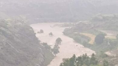 وفاة أربعة من أسرة واحدة جراء السيول في محافظة إب