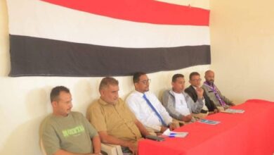 وكيل محافظة الحديدة يؤكد دعم السلطة المحلية لتفعيل الأنشطة الرياضية