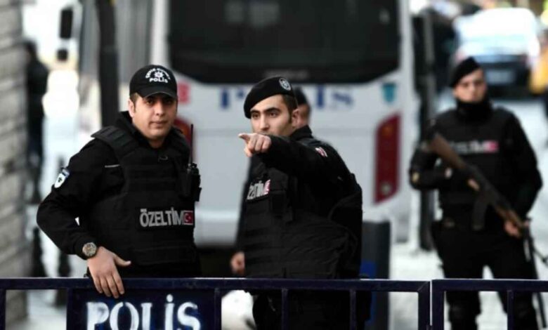 الجزائر.. 10 طائرات لإخماد حرائق برج بوعريريج (فيديو)