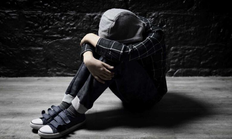 بائع ينقذ طفلا من قبضة خاطف بوضح النهار في تركيا (فيديو)