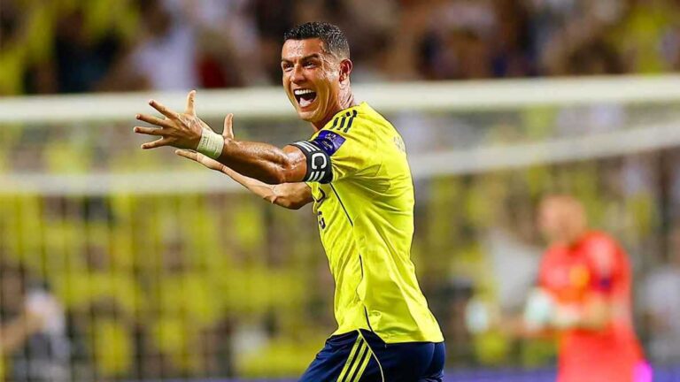 أحرجه فريق من الهواة.. 4 عوامل عجّلت بإقالة محمد الساحلي من الأفريقي التونسي