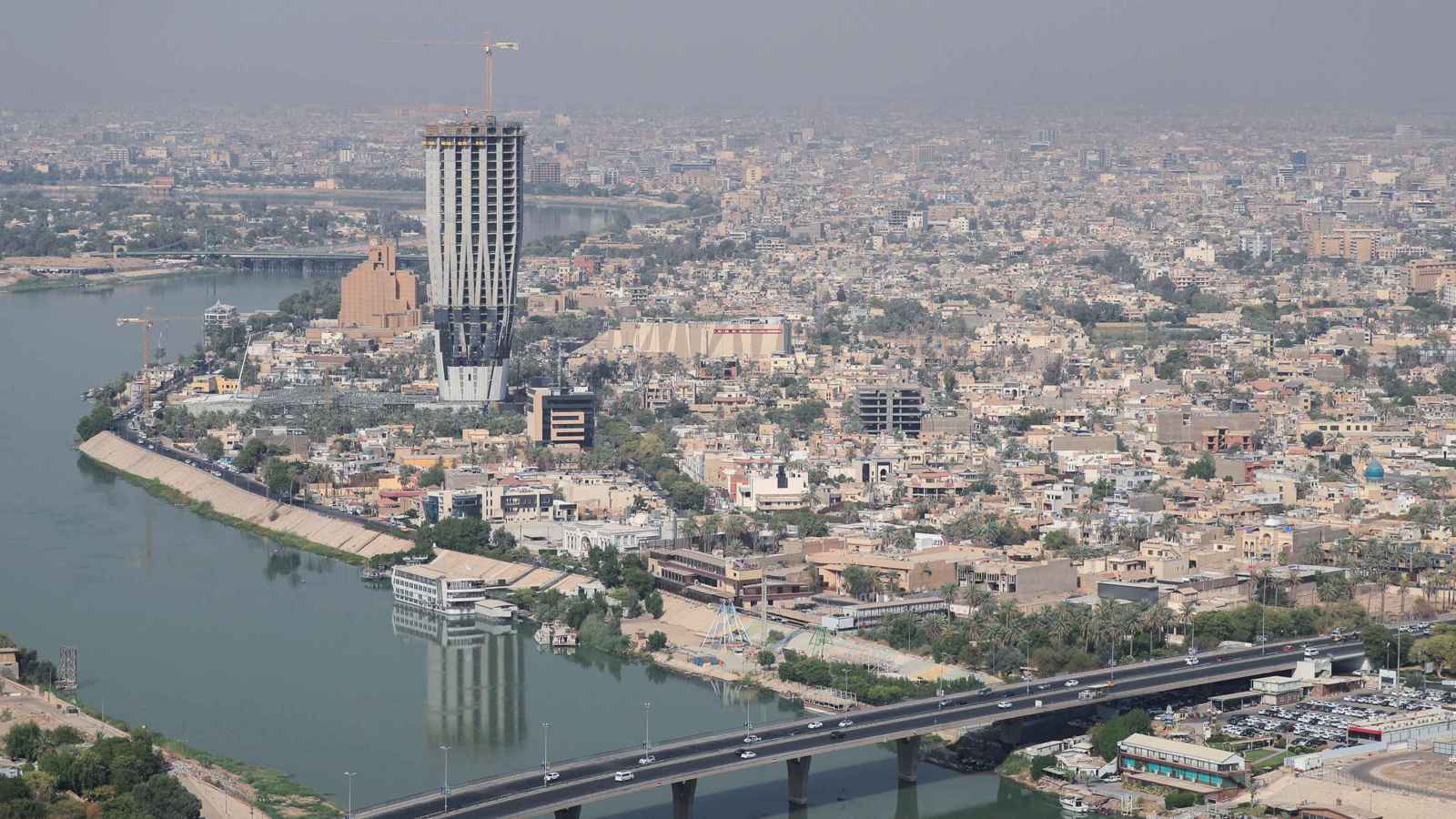 في ذكرى ميلاده.. كيف أصبح بابلو نيرودا أهم شعراء الحب والسياسة؟