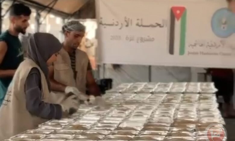 الحملة الأردنية تواصل إطعام نازحي غزة منذ عامين
