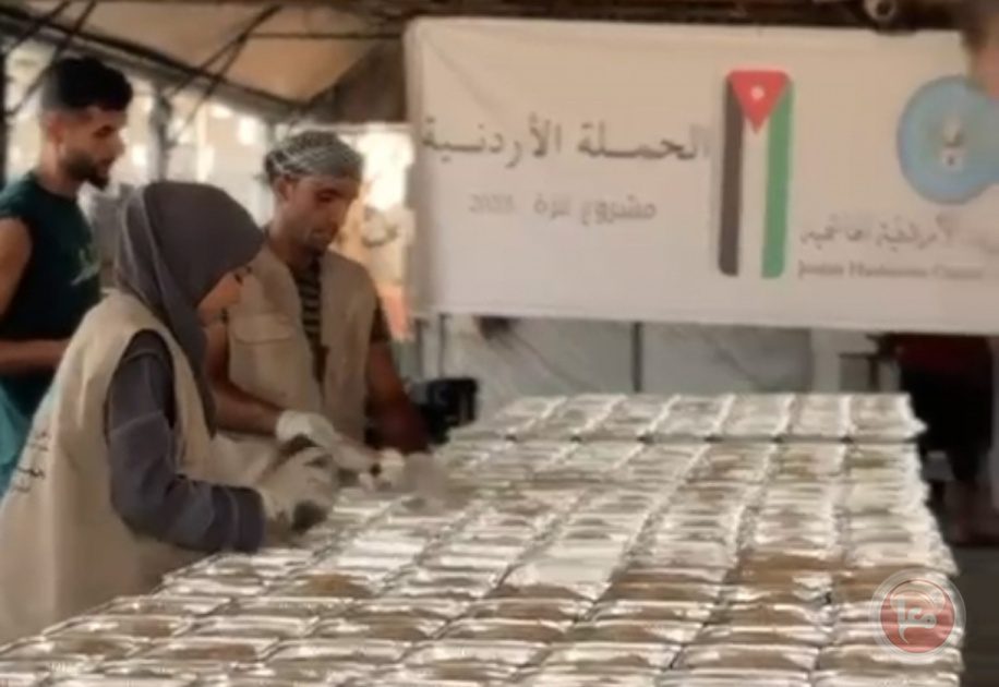 الحملة الأردنية تواصل إطعام نازحي غزة منذ عامين
