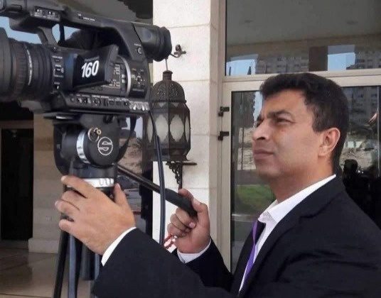 استشهاد الصحفي خالد المدهون باستهداف إسرائيلي في غزة