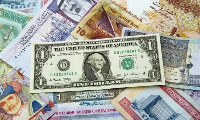لحظة-بلحظة.-تحديثات-أسعار-العملات-العربية-والأجنبية-مقابل-الجنيه-المصري-اليوم-الأحد-10-–-8-2025