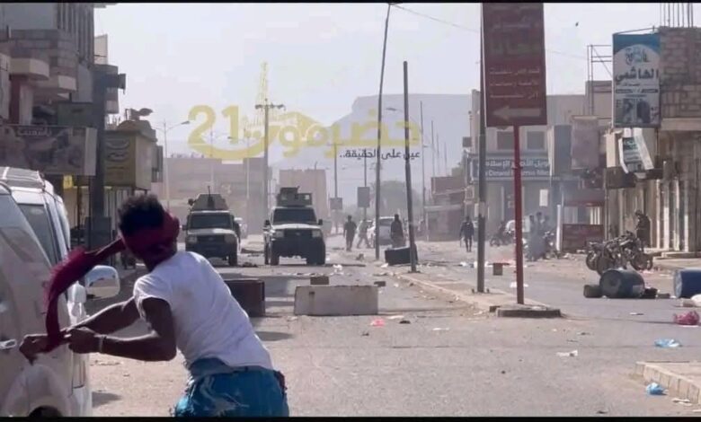 اخبار-حضرموت-|-#مستشار-وزير-الإعلام-يناشد-الرئاسي-التحقيق-في-أحداث-#تريم-وحماية-المعتصمين-السلميين