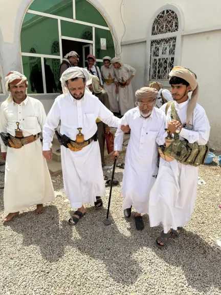 اخبار-اليمن-الان-|-وفاة-الشيخ-”محمد-الزايدي”-بصنعاء-وقيادات-الشرعية-والحوثيين-ينعونه!