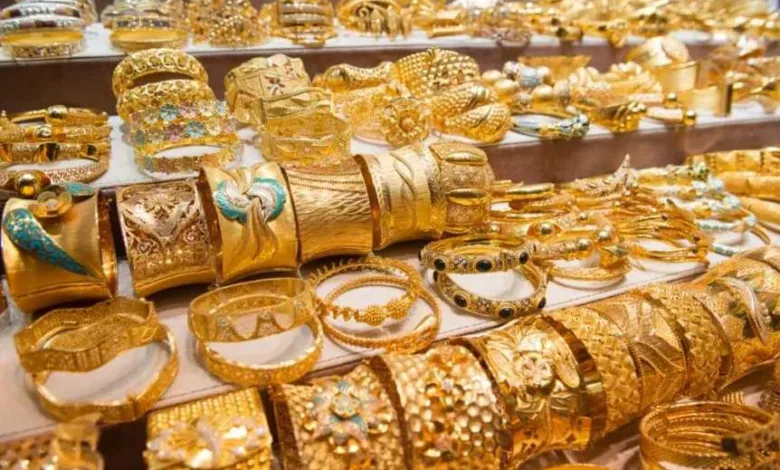 الذهب-السوري-يتراجع-بعد-موجه-من-الارتفاع.-أسعار-الذهب-في-سوريا-اليوم-الإثنين-11-–-8-2025