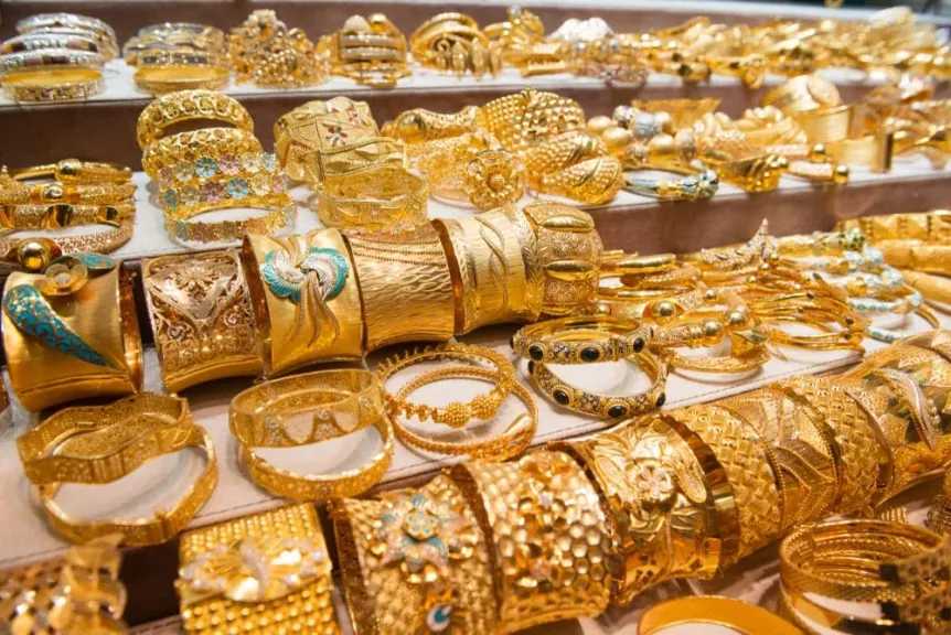 الذهب-السوري-يتراجع-بعد-موجه-من-الارتفاع.-أسعار-الذهب-في-سوريا-اليوم-الإثنين-11-–-8-2025