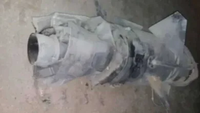 اخبار-اليمن-الان-|-بانفجار-خمس-عبوات.-نجاة-مسؤولين-حكوميين-من-محاولة-اغتيال-في-طريق-مارب-الوديعة