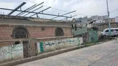 اخبار-اليمن-الان-|-مليشا-الحوثي-تلجأ-لتأجير-أسطح-المساجد-والمدارس-في-إب-لصالح-قياداتها