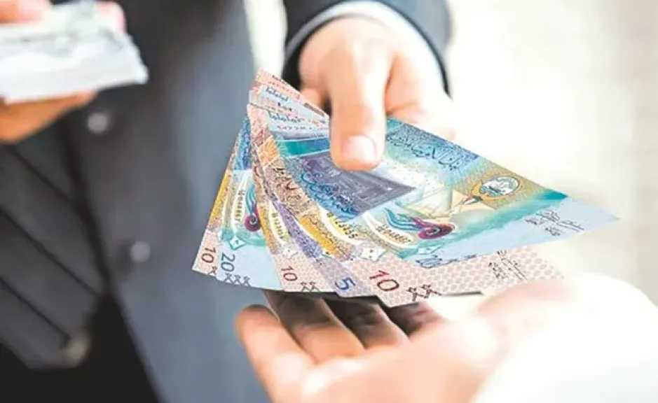 الدينار-الكويتي-يرتفع-مقابل-الجنيه-المصري.-تعرف-على-آخر-تحديثات-السوق-منتصف-تعاملات-اليوم