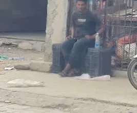 اخبار-اليمن-الان-|-شاب-يعاني-من-اضطرابات-نفسية-يظهر-فجأة-في-حبيل-جبر-والأهالي-يطلقون-نداء-استغاثة