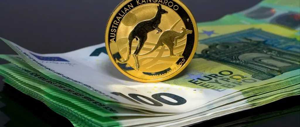 أسعار-الدولار-الكندي-مقابل-الجنيه-المصري-اليوم-الثلاثاء-12-–-8-2025-في-مصر-وكندا