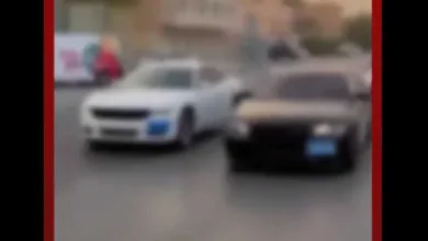 اخبار-اليمن-الان-|-شرطة-الرياض-تعلن-ضبط-يمنيين-لتورطهم-بإستعراض-خطير-ونشره-على-مواقع-التواصل