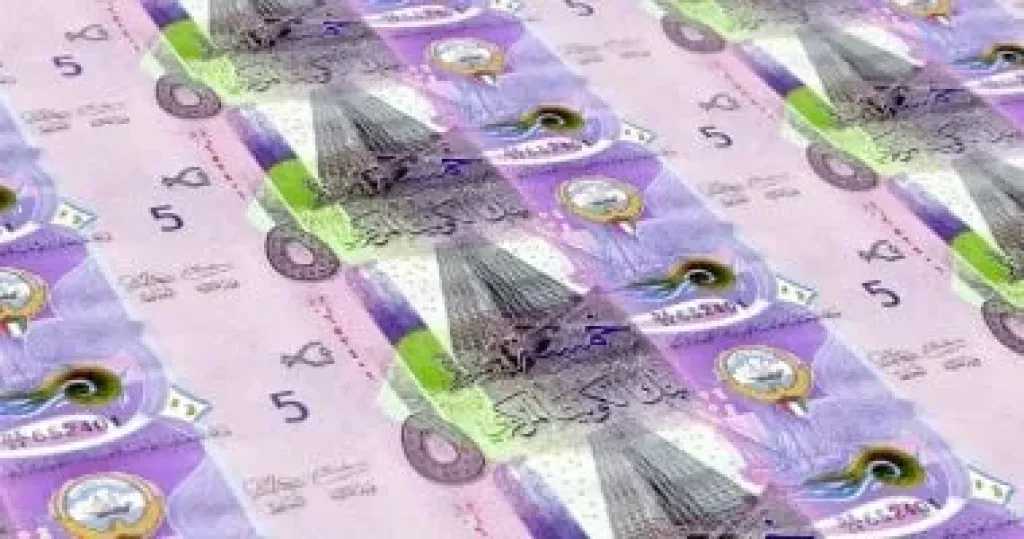 تعرف-على-أسعار-الدينار-الكويتي-مقابل-الجنيه-المصري-الآن-في-مصر-والكويت-بتاريخ-الأربعاء-13-–-8-2025