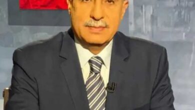اخبار-اليمن-الان-|-على-الهواء-مباشرة.-مذيع-الجزيرة-“محمد-كريشان”-يشن-هجومًا-ساخرًا-على-ناطق-الحوثيين:-“يحيى-سريع-دائمًا-سريع”-وتصرف-عاجل-للمُخرج-(فيديو)