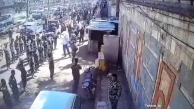اخبار-اليمن-الان-|-استفزاز-صارخ.-شاهد-ماذا-فعل-الحوثيون-عند-منزل-الشيخ-عبدالله-بن-حسين-الأحمر-بصنعاء