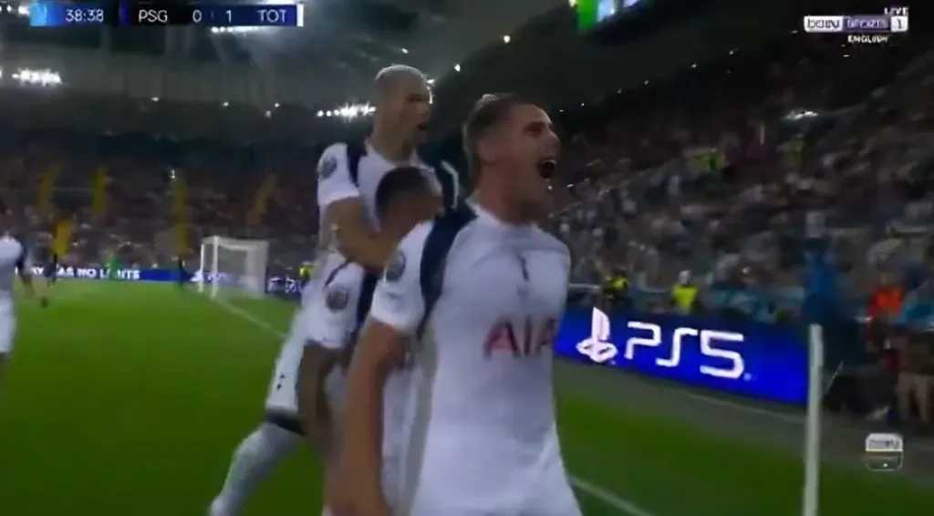 الدقيقة-39-والنتيجة-1-0.-توتنهام-يتفوق-على-باريس-سان-جيرمان-بهدف-فان-دي-فين