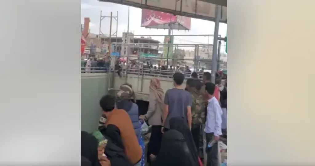 اخبار-اليمن-الان-|-إنقاذ-في-آخر-لحظة.-شاهد-تدخل-بطولي-يمنع-مأساة-على-جسر-السائلة-بصنعاء