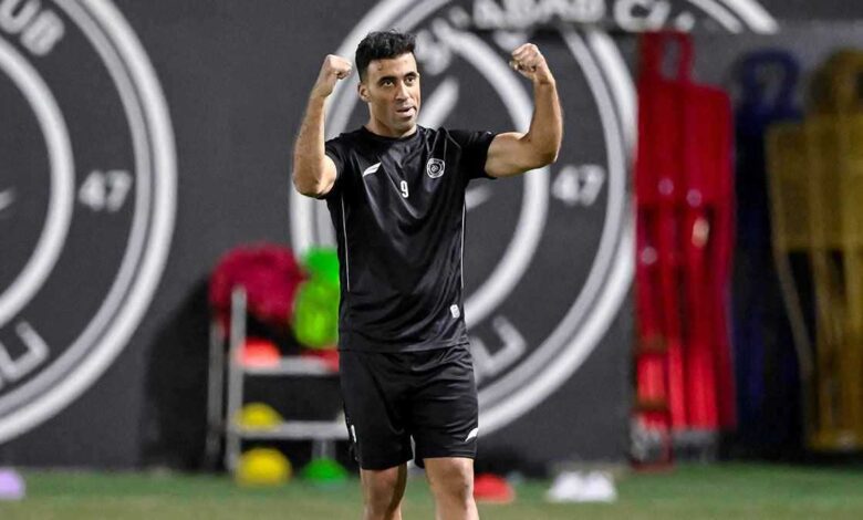 الأكثر في التاريخ.. كم عدد بطولات فهد بن نافل مع نادي الهلال؟