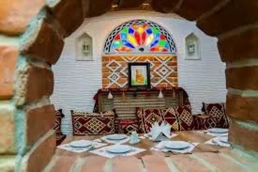 اخبار-اليمن-الان-|-”هل-تُقتل-الجودة-في-المطاعم-والمدارس-الخاصة-بذريعة-التسعير-الموحّد؟-تحذير-عاجل-من-خبير-اقتصادي!”