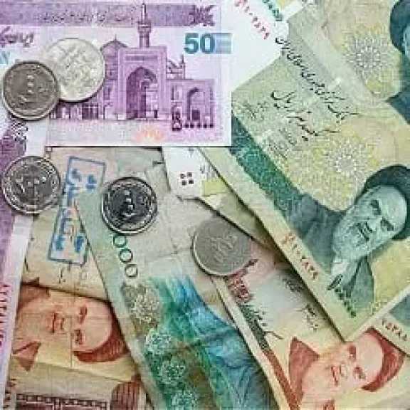 أسعار-صرف-الريال-الإيراني-مقابل-الجنيه-المصري-اليوم-الجمعة-15-–-8-2025-في-مصر-وإيران