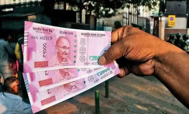 تعرف-على-أسعار-صرف-الروبية-الهندية-مقابل-الجنيه-المصري-الآن-في-مصر-والهند-بتاريخ-الجمعة-15-–-8-2025