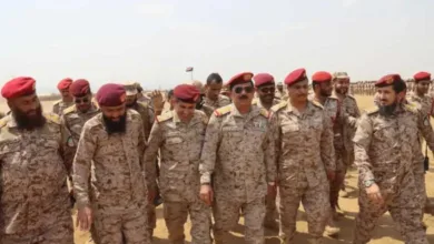 اخبار-اليمن-الان-|-وزير-الدفاع-يزور-معقل-عبدالملك-الحوثي-والجيش-يتعهد-بتحرير-صنعاء-”شاهد”