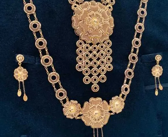 بالليرة-التركية-والدولار.-أسعار-الذهب-في-تركيا-اليوم-السبت-16-–-8-2025