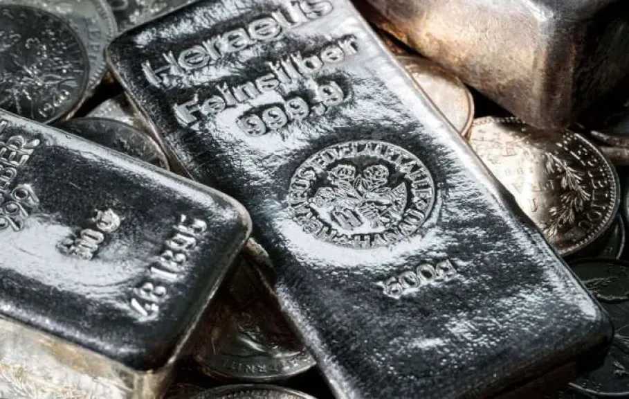 سعر-الفضة-اليوم-السبت-16-أغسطس-2025.-تحرك-طفيف-في-الأسواق-المحلية-والعالمية