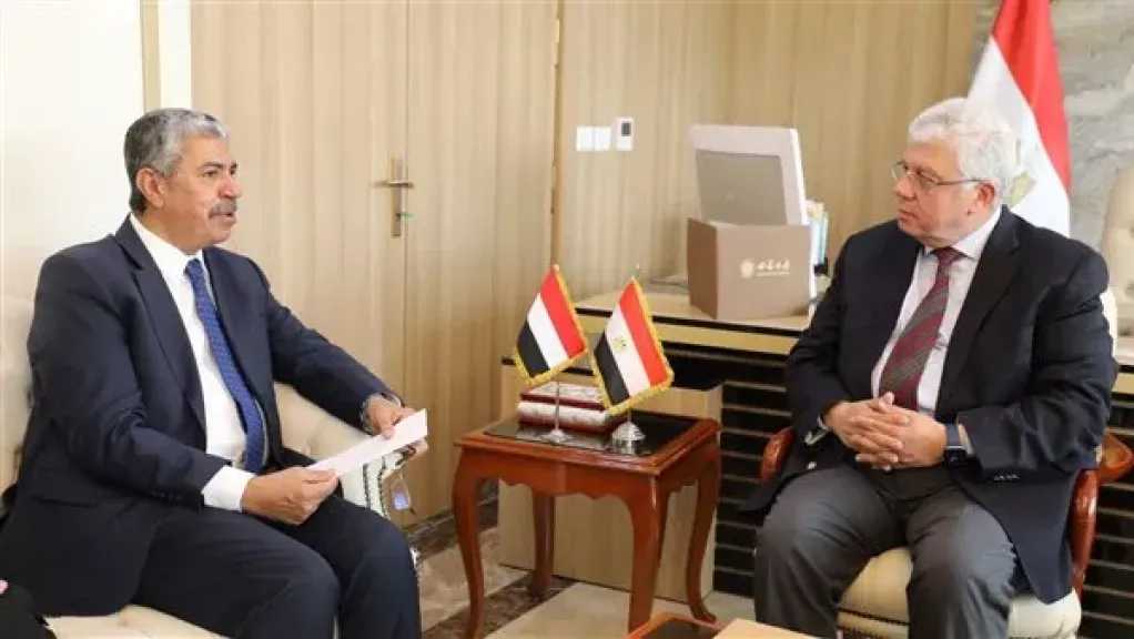 وزير-التعليم-العالى-المصرى-يجتمع-مع-نائب-حاكم-الشارقة