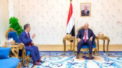 اخبار-اليمن-الان-|-عيدروس-الزبيدي-يبحث-تعزيز-التعاون-الثنائي-بين-اليمن-وليبيا