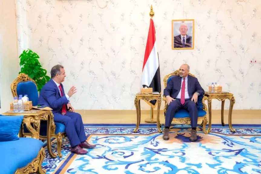 اخبار-اليمن-الان-|-عيدروس-الزبيدي-يبحث-تعزيز-التعاون-الثنائي-بين-اليمن-وليبيا