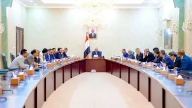 اخبار-اليمن-الان-|-عيدروس-الزبيدي-يراس-اجتماعا-للجنة-الإيرادات-السيادية-للجمهورية-اليمنية