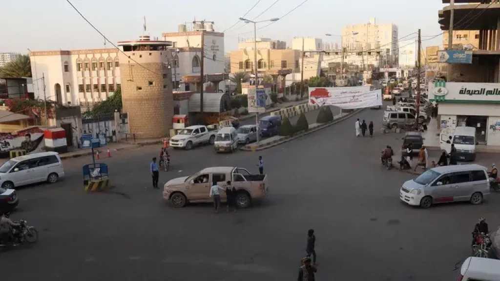 اخبار-اليمن-الان-|-إطلاق-سراح-صحفي-بعد-أيام-من-اعتقاله-بمارب