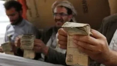 اخبار-اليمن-الان-|-”لماذا-قرار-الحوثيين-بمنع-التعامل-مع-عدن-قد-يقود-لمجاعة-شاملة؟-الخبير-الاقتصادي-يكشف-الحقيقة-الصادمة”
