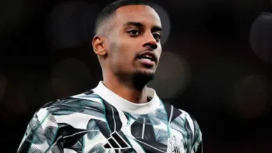 تمرد-إيزاك-يثير-توترًا-في-نيوكاسل-وقلق-ليفربول-حول-الانتقال-المرتقب