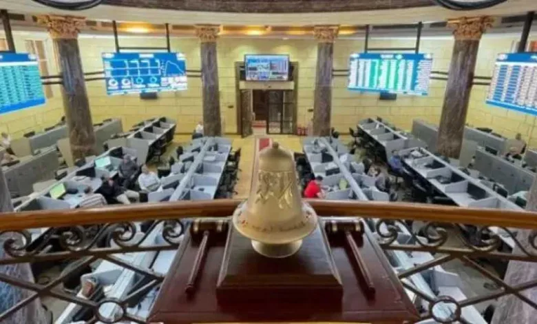 قطاع-البنوك-يستحوذ-على-5.8%-من-تداولات-البورصة-المصرية-ويحقق-أعلى-نسبة-من-رأس-المال-السوقي