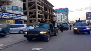 اخبار-اليمن-الان-|-”الهروب-مستحيل”.-تحذير-صادم-من-خبير-اقتصادي:-الأيام-القادمة-ستحسم-مصير-الصرافين!