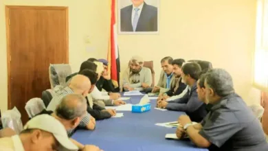 اخبار-اليمن-الان-|-مأرب-تنفذ-قرارات-البنك-المركزي-وتتخذ-إجراءات-حازمة-بشأن-الحسابات-الحكومية-بشركات-الصرافة