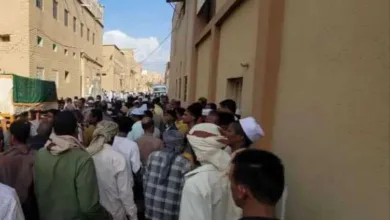 اخبار-اليمن-الان-|-”تريم-ترتدي-الحداد:-تشييع-مهيب-لشهيد-المعيشة-محمد-سعيد-يادين-–-ما-القصة-وراء-رحيله؟”